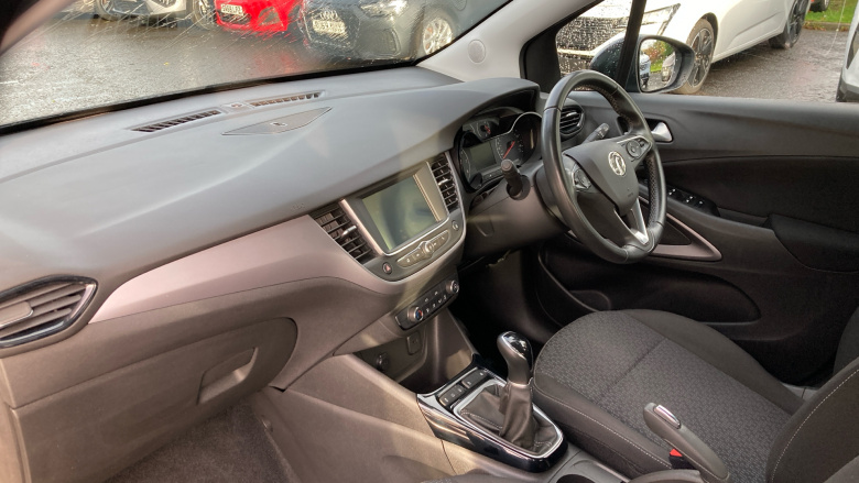 Vauxhall Crossland 1.2 Design 5dr Petrol Hatchback